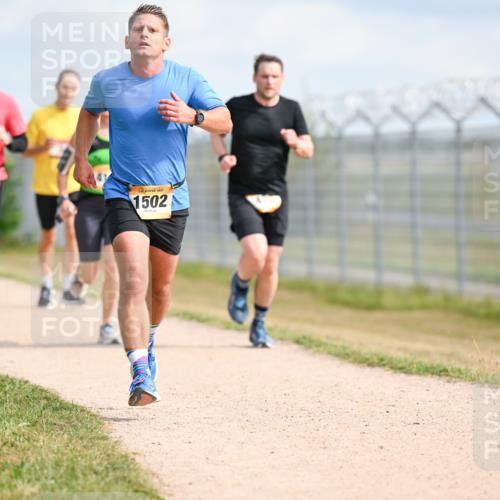 14.09.2025 - Airport Race Dr. Thomas Lammeyer http://msf.ph/oto/8867334 14.09.2025 12:08:35 Laufen 1502 meine-sportfotos.de