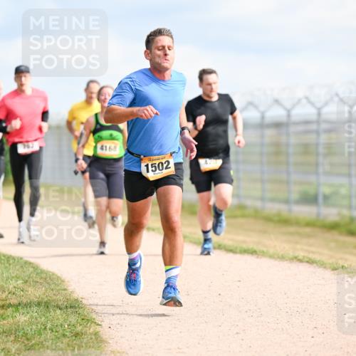14.09.2025 - Airport Race Dr. Thomas Lammeyer http://msf.ph/oto/8867342 14.09.2025 12:08:36 Laufen 4168, 1502 meine-sportfotos.de