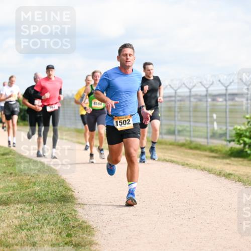 14.09.2025 - Airport Race Dr. Thomas Lammeyer http://msf.ph/oto/8867348 14.09.2025 12:08:37 Laufen 4168, 1502 meine-sportfotos.de