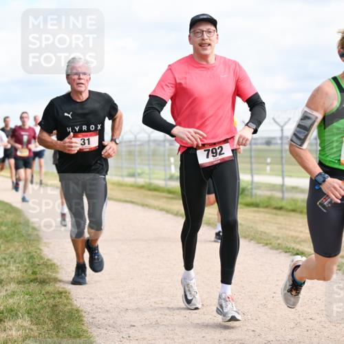 14.09.2025 - Airport Race Dr. Thomas Lammeyer http://msf.ph/oto/8867372 14.09.2025 12:08:41 Laufen 31, 792, 4168 meine-sportfotos.de