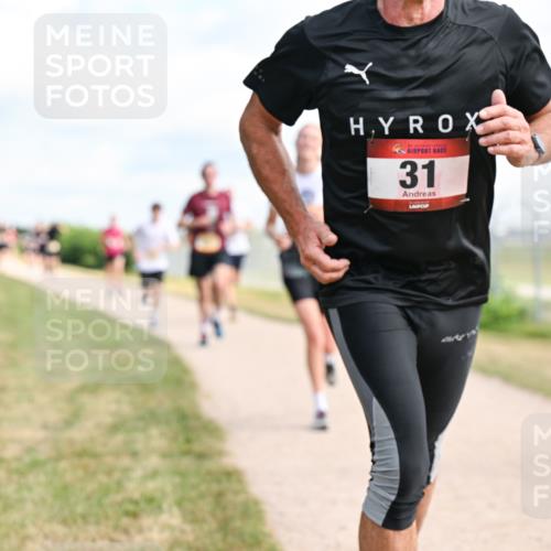14.09.2025 - Airport Race Dr. Thomas Lammeyer http://msf.ph/oto/8867376 14.09.2025 12:08:42 Laufen 31 meine-sportfotos.de