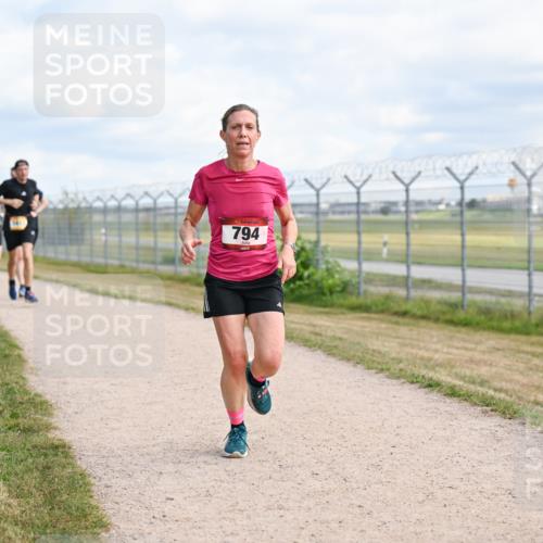 14.09.2025 - Airport Race Dr. Thomas Lammeyer http://msf.ph/oto/8867414 14.09.2025 12:08:50 Laufen 794 meine-sportfotos.de