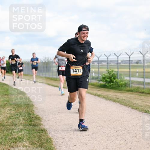 14.09.2025 - Airport Race Dr. Thomas Lammeyer http://msf.ph/oto/8867424 14.09.2025 12:08:53 Laufen 81, 1412 meine-sportfotos.de