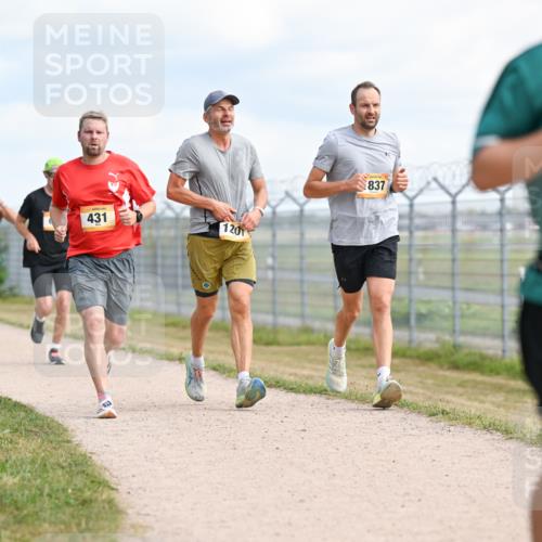 14.09.2025 - Airport Race Dr. Thomas Lammeyer http://msf.ph/oto/8867489 14.09.2025 12:09:07 Laufen 1402, 715, 431, 1201, 837, 1049 meine-sportfotos.de