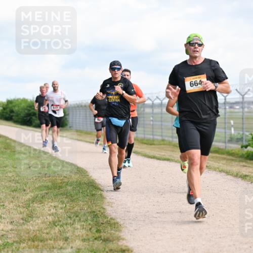 14.09.2025 - Airport Race Dr. Thomas Lammeyer http://msf.ph/oto/8867516 14.09.2025 12:09:12 Laufen 664 meine-sportfotos.de