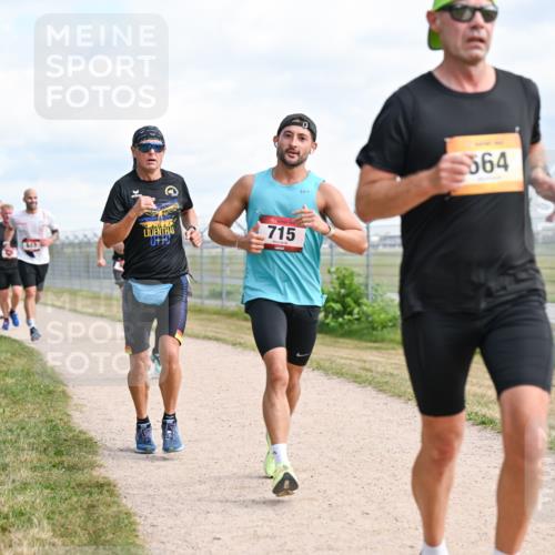 14.09.2025 - Airport Race Dr. Thomas Lammeyer http://msf.ph/oto/8867525 14.09.2025 12:09:13 Laufen 715, 564 meine-sportfotos.de
