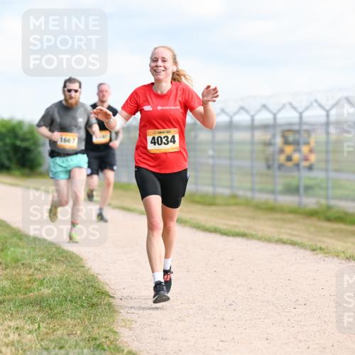 14.09.2025 - Airport Race Dr. Thomas Lammeyer http://msf.ph/oto/8867572 14.09.2025 12:09:25 Laufen 1667, 4034 meine-sportfotos.de