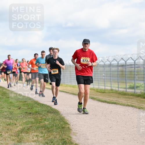 14.09.2025 - Airport Race Dr. Thomas Lammeyer http://msf.ph/oto/8867613 14.09.2025 12:09:38 Laufen 1410, 306, 573 meine-sportfotos.de
