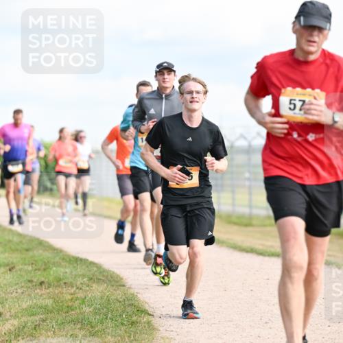 14.09.2025 - Airport Race Dr. Thomas Lammeyer http://msf.ph/oto/8867625 14.09.2025 12:09:40 Laufen 57 meine-sportfotos.de