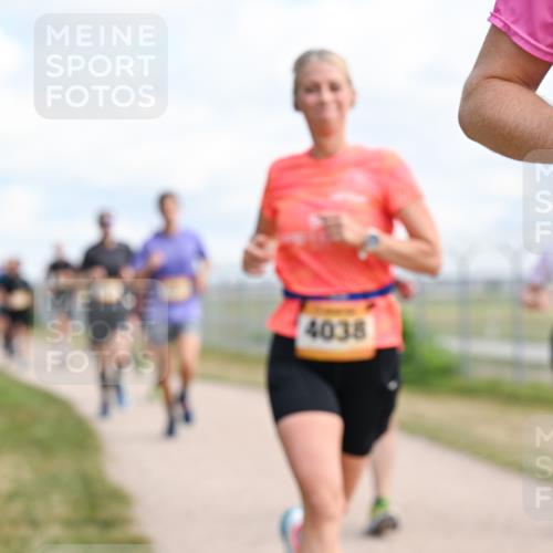 14.09.2025 - Airport Race Dr. Thomas Lammeyer http://msf.ph/oto/8867666 14.09.2025 12:09:49 Laufen 4038 meine-sportfotos.de