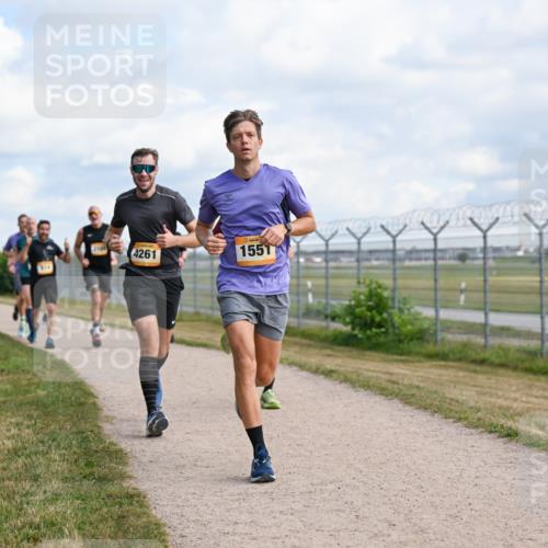 14.09.2025 - Airport Race Dr. Thomas Lammeyer http://msf.ph/oto/8867674 14.09.2025 12:09:50 Laufen 4261, 1551 meine-sportfotos.de