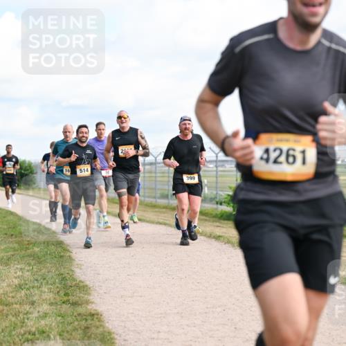 14.09.2025 - Airport Race Dr. Thomas Lammeyer http://msf.ph/oto/8867686 14.09.2025 12:09:52 Laufen 16, 514, 18, 399, 4261 meine-sportfotos.de