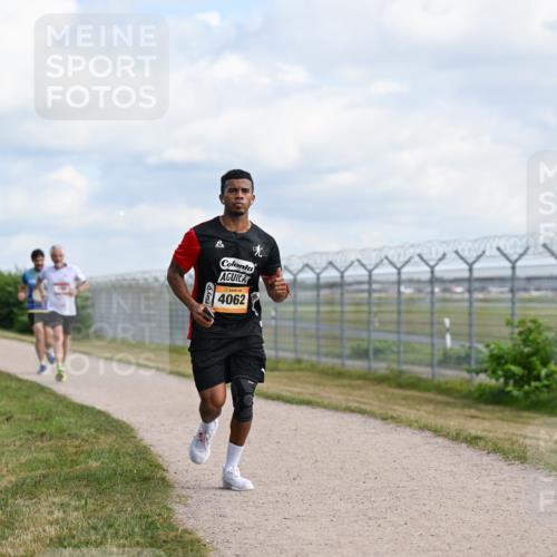 14.09.2025 - Airport Race Dr. Thomas Lammeyer http://msf.ph/oto/8867713 14.09.2025 12:09:58 Laufen 4062 meine-sportfotos.de