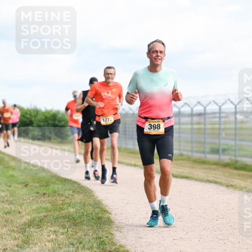 14.09.2025 - Airport Race Dr. Thomas Lammeyer http://msf.ph/oto/8867769 14.09.2025 12:10:10 Laufen 1772, 398 meine-sportfotos.de