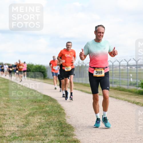 14.09.2025 - Airport Race Dr. Thomas Lammeyer http://msf.ph/oto/8867774 14.09.2025 12:10:11 Laufen 1772, 398 meine-sportfotos.de