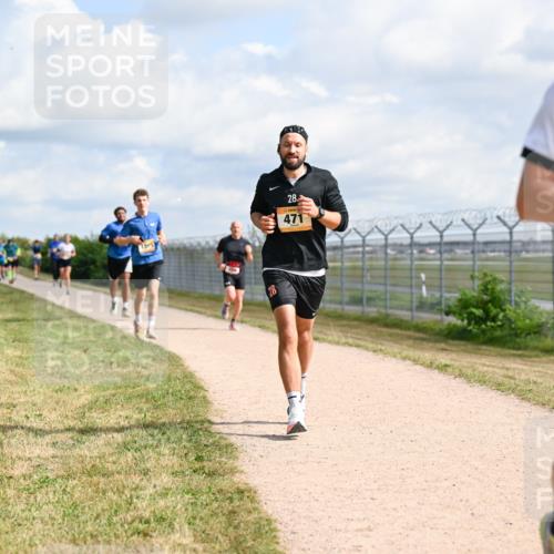 14.09.2025 - Airport Race Dr. Thomas Lammeyer http://msf.ph/oto/8867852 14.09.2025 12:10:28 Laufen 1305, 28, 28, 471, 424 meine-sportfotos.de