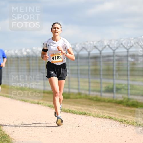 14.09.2025 - Airport Race Dr. Thomas Lammeyer http://msf.ph/oto/8867900 14.09.2025 12:10:36 Laufen 4183 meine-sportfotos.de