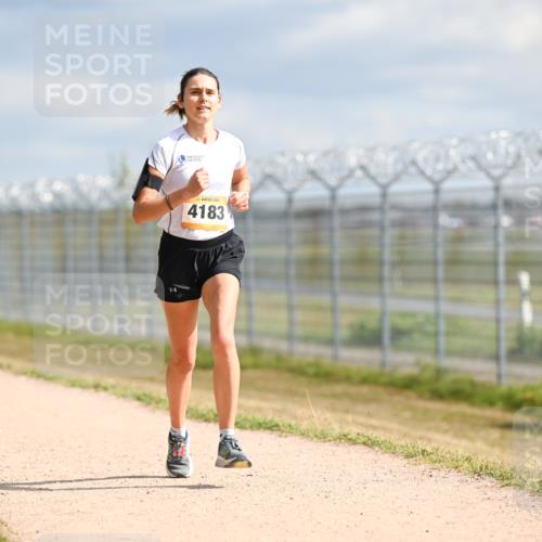 14.09.2025 - Airport Race Dr. Thomas Lammeyer http://msf.ph/oto/8867902 14.09.2025 12:10:36 Laufen 4183 meine-sportfotos.de