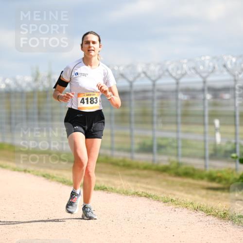 14.09.2025 - Airport Race Dr. Thomas Lammeyer http://msf.ph/oto/8867904 14.09.2025 12:10:37 Laufen 4183 meine-sportfotos.de
