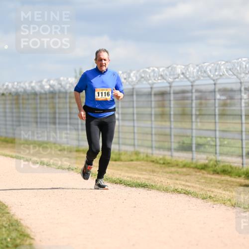 14.09.2025 - Airport Race Dr. Thomas Lammeyer http://msf.ph/oto/8867918 14.09.2025 12:10:39 Laufen 1116 meine-sportfotos.de