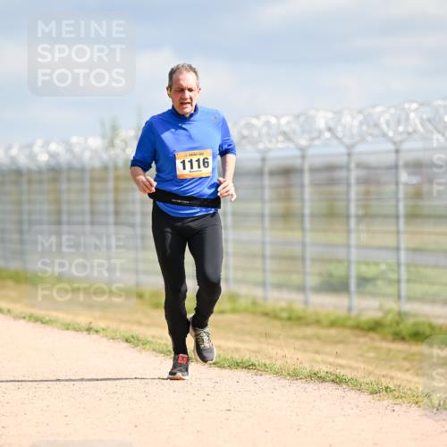 14.09.2025 - Airport Race Dr. Thomas Lammeyer http://msf.ph/oto/8867921 14.09.2025 12:10:40 Laufen 1116 meine-sportfotos.de