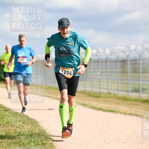 14.09.2025 - Airport Race Dr. Thomas Lammeyer http://msf.ph/oto/8867944 14.09.2025 12:10:44 Laufen 1284 meine-sportfotos.de