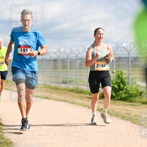 14.09.2025 - Airport Race Dr. Thomas Lammeyer http://msf.ph/oto/8867959 14.09.2025 12:10:47 Laufen 1588, 191, 2164 meine-sportfotos.de