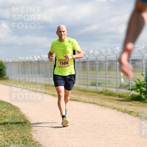 14.09.2025 - Airport Race Dr. Thomas Lammeyer http://msf.ph/oto/8867968 14.09.2025 12:10:49 Laufen 1588, 1 meine-sportfotos.de