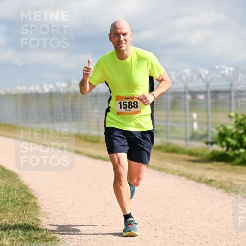 14.09.2025 - Airport Race Dr. Thomas Lammeyer http://msf.ph/oto/8867974 14.09.2025 12:10:50 Laufen 1588 meine-sportfotos.de