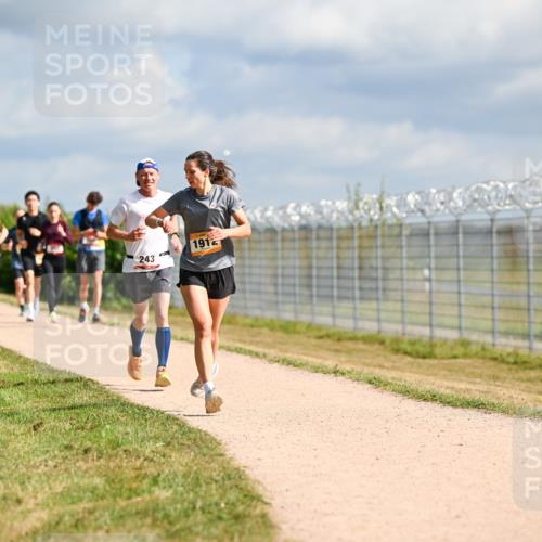 14.09.2025 - Airport Race Dr. Thomas Lammeyer http://msf.ph/oto/8867977 14.09.2025 12:10:52 Laufen 243, 1912 meine-sportfotos.de