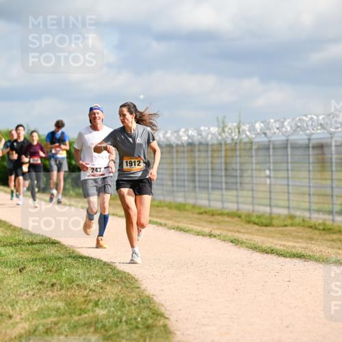 14.09.2025 - Airport Race Dr. Thomas Lammeyer http://msf.ph/oto/8867978 14.09.2025 12:10:52 Laufen 243, 1912 meine-sportfotos.de