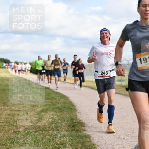 14.09.2025 - Airport Race Dr. Thomas Lammeyer http://msf.ph/oto/8867995 14.09.2025 12:10:57 Laufen 243, 1912 meine-sportfotos.de