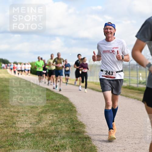 14.09.2025 - Airport Race Dr. Thomas Lammeyer http://msf.ph/oto/8867997 14.09.2025 12:10:57 Laufen 243, 1912 meine-sportfotos.de