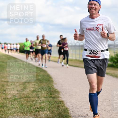14.09.2025 - Airport Race Dr. Thomas Lammeyer http://msf.ph/oto/8868002 14.09.2025 12:10:58 Laufen 243 meine-sportfotos.de