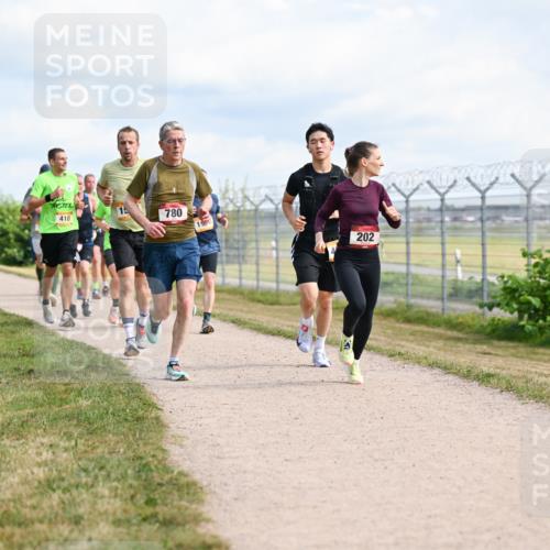 14.09.2025 - Airport Race Dr. Thomas Lammeyer http://msf.ph/oto/8868010 14.09.2025 12:10:59 Laufen 410, 780, 19, 202 meine-sportfotos.de