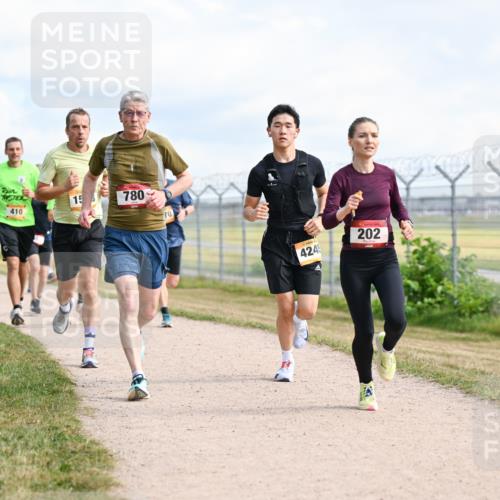 14.09.2025 - Airport Race Dr. Thomas Lammeyer http://msf.ph/oto/8868018 14.09.2025 12:11:00 Laufen 410, 15, 780, 70, 202, 4245 meine-sportfotos.de