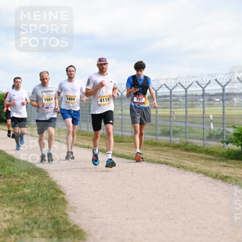 14.09.2025 - Airport Race Dr. Thomas Lammeyer http://msf.ph/oto/8868069 14.09.2025 12:11:10 Laufen 55, 1984, 1884, 4115, 707 meine-sportfotos.de