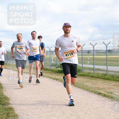 14.09.2025 - Airport Race Dr. Thomas Lammeyer http://msf.ph/oto/8868086 14.09.2025 12:11:13 Laufen 1984, 1884, 4115 meine-sportfotos.de