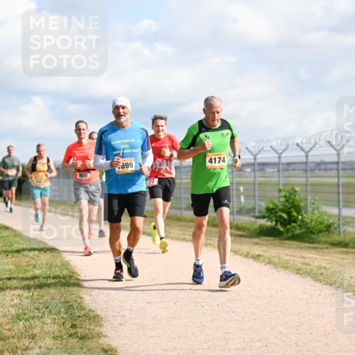 14.09.2025 - Airport Race Dr. Thomas Lammeyer http://msf.ph/oto/8868147 14.09.2025 12:11:23 Laufen 900, 50, 899, 4174 meine-sportfotos.de