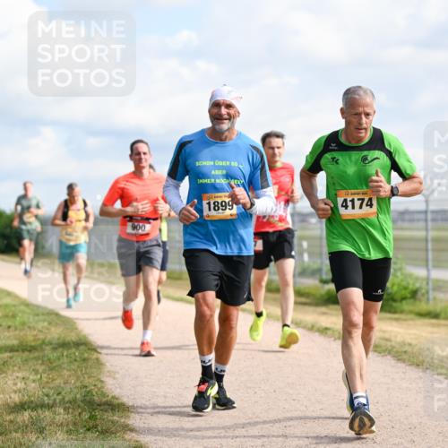 14.09.2025 - Airport Race Dr. Thomas Lammeyer http://msf.ph/oto/8868154 14.09.2025 12:11:24 Laufen 900, 50, 1899, 4174 meine-sportfotos.de