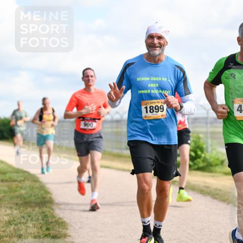 14.09.2025 - Airport Race Dr. Thomas Lammeyer http://msf.ph/oto/8868159 14.09.2025 12:11:24 Laufen 900, 50, 1899, 4174 meine-sportfotos.de