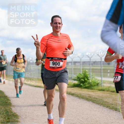 14.09.2025 - Airport Race Dr. Thomas Lammeyer http://msf.ph/oto/8868165 14.09.2025 12:11:26 Laufen 3, 900, 77 meine-sportfotos.de