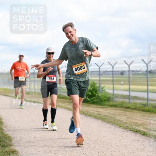 14.09.2025 - Airport Race Dr. Thomas Lammeyer http://msf.ph/oto/8868184 14.09.2025 12:11:31 Laufen 798, 4003 meine-sportfotos.de