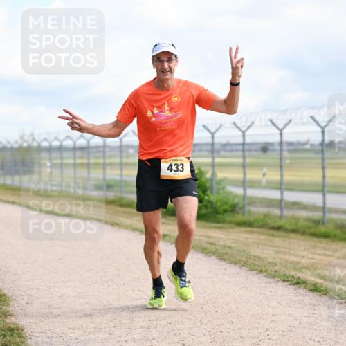 14.09.2025 - Airport Race Dr. Thomas Lammeyer http://msf.ph/oto/8868195 14.09.2025 12:11:33 Laufen 433 meine-sportfotos.de