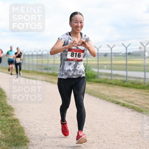 14.09.2025 - Airport Race Dr. Thomas Lammeyer http://msf.ph/oto/8868211 14.09.2025 12:11:38 Laufen 816 meine-sportfotos.de