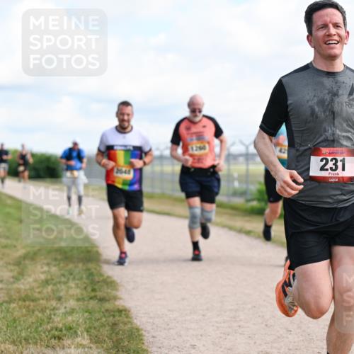 14.09.2025 - Airport Race Dr. Thomas Lammeyer http://msf.ph/oto/8868234 14.09.2025 12:11:43 Laufen 2048, 42, 231 meine-sportfotos.de
