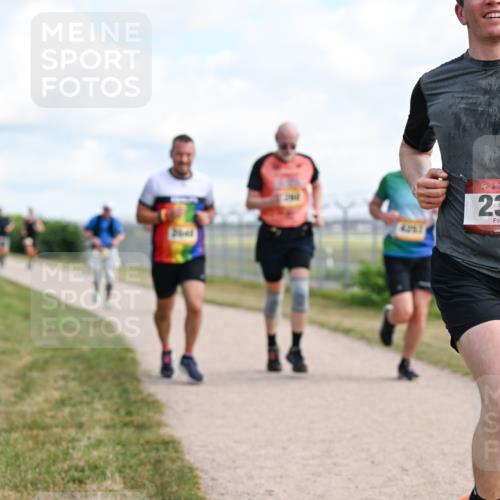 14.09.2025 - Airport Race Dr. Thomas Lammeyer http://msf.ph/oto/8868235 14.09.2025 12:11:43 Laufen 231 meine-sportfotos.de
