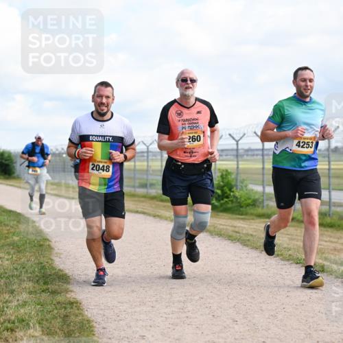 14.09.2025 - Airport Race Dr. Thomas Lammeyer http://msf.ph/oto/8868238 14.09.2025 12:11:44 Laufen 38, 260, 2048, 4253 meine-sportfotos.de