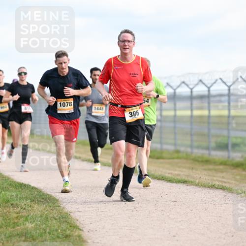 14.09.2025 - Airport Race Dr. Thomas Lammeyer http://msf.ph/oto/8868274 14.09.2025 12:11:56 Laufen 1952, 811, 1078, 1078, 1448, 54, 396 meine-sportfotos.de