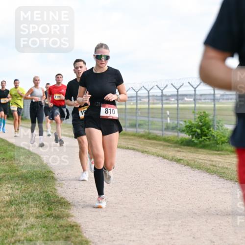14.09.2025 - Airport Race Dr. Thomas Lammeyer http://msf.ph/oto/8868306 14.09.2025 12:12:01 Laufen 119, 19, 810, 10 meine-sportfotos.de